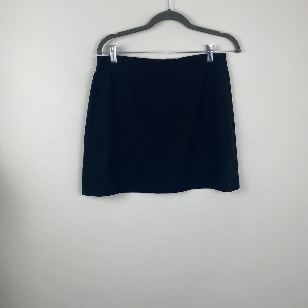 OXOX, Black mini skirt.